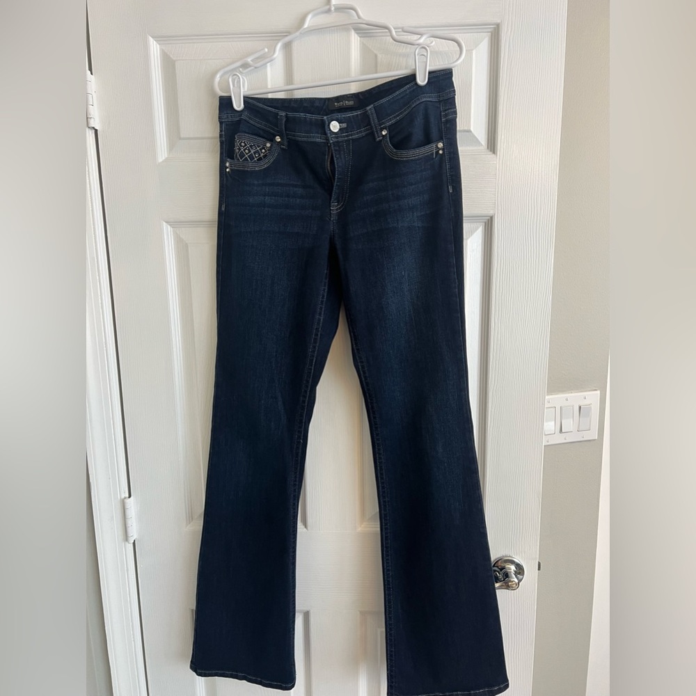White House back market size 8L bootcut embellished jeans